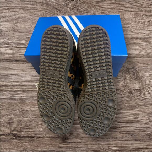 Adidas Samba Cheetah Sneakers 7.5 Women’s - Picture 3 of 4